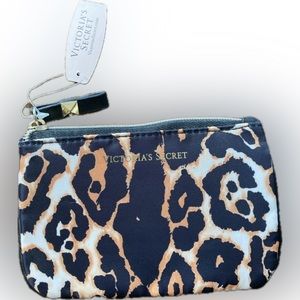 NWT Victoria’s Secret coin purse
